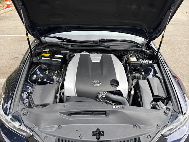 Used 2017 Lexus IS 300 AWD image 29