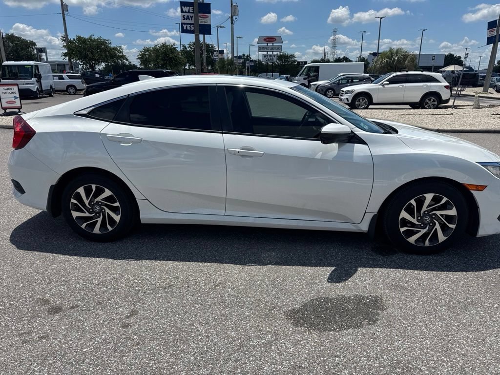 Used 2018 Honda Civic EX image 4