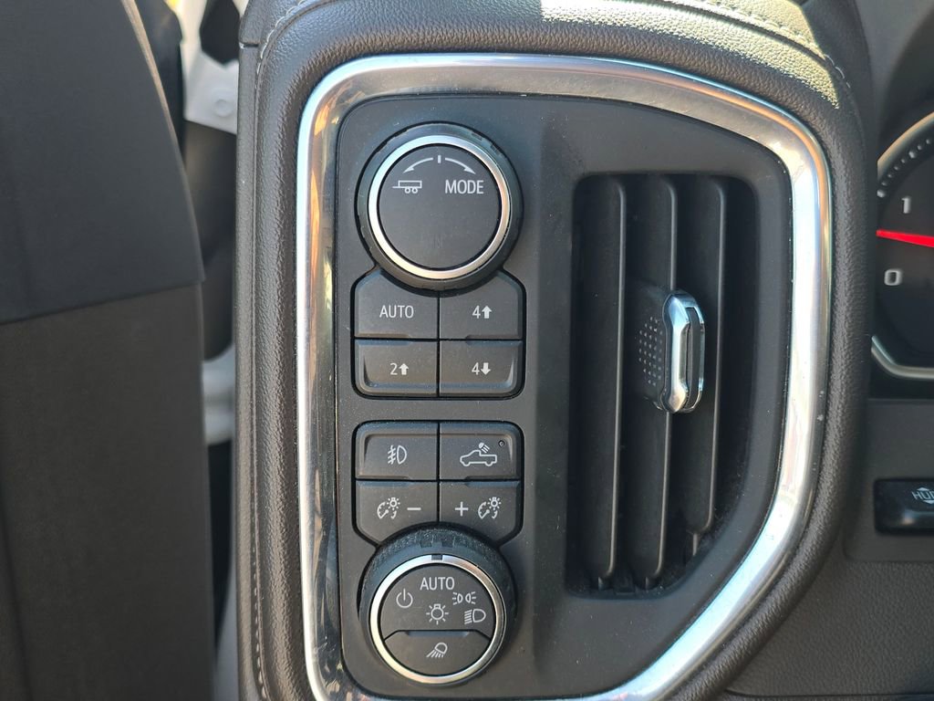 Used 2023 Chevrolet Silverado 2500 LTZ w/ LTZ Plus Package AWD/4WD image 26