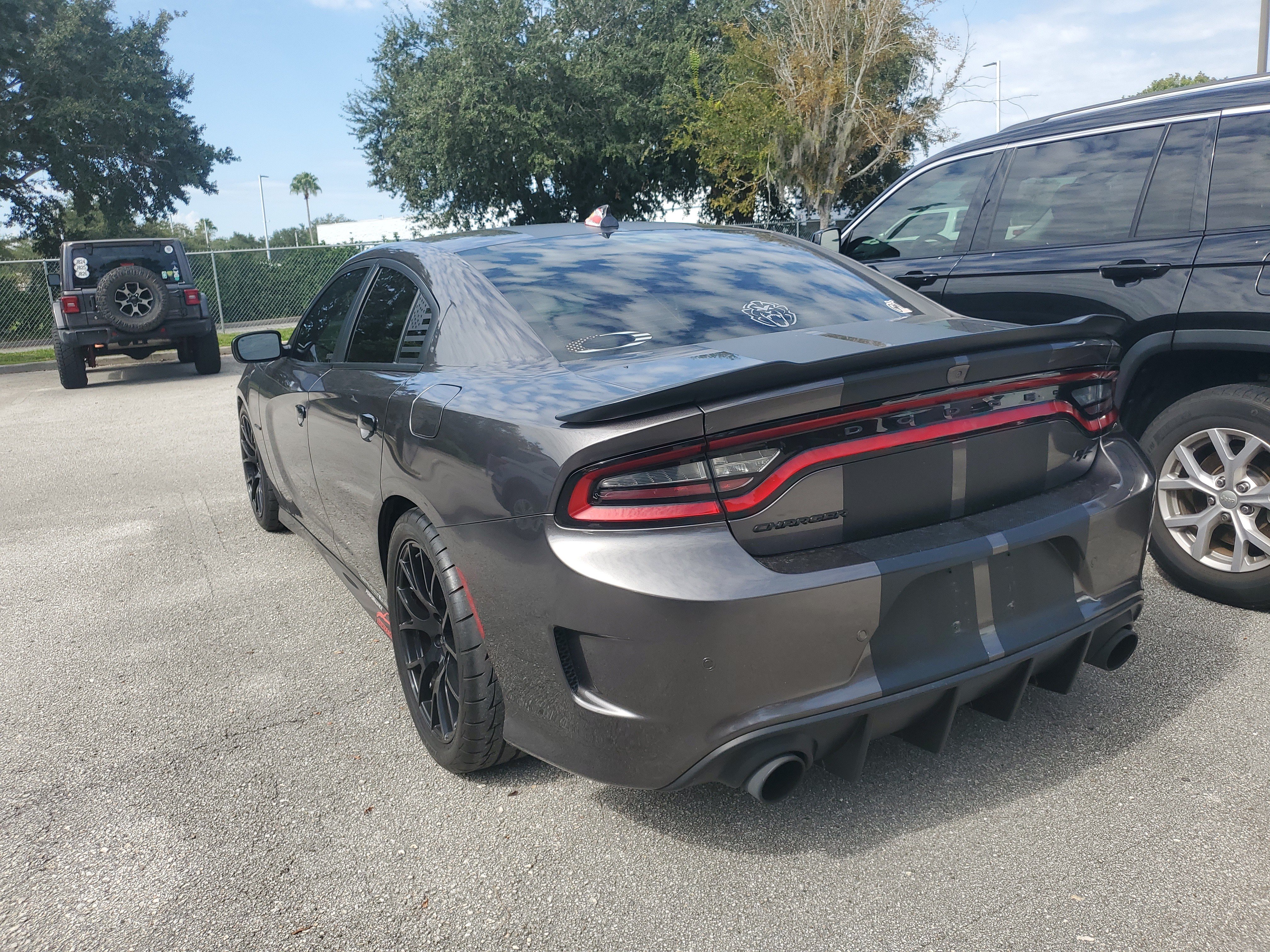Used 2021 Dodge Charger R/T w/ Blacktop Package RWD image 3