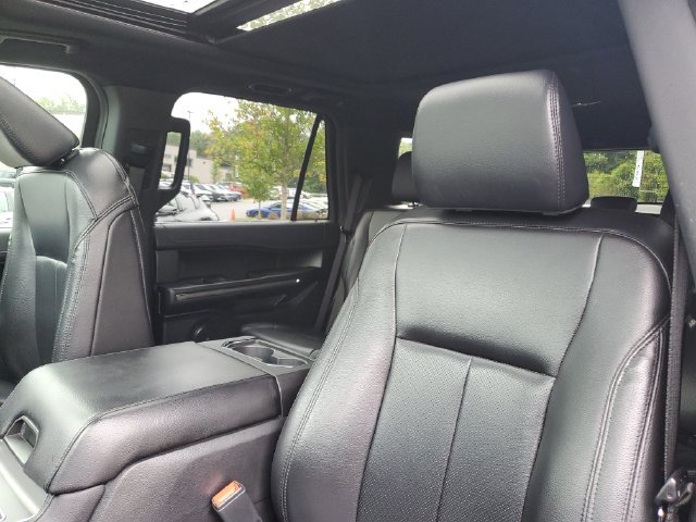 Used 2021 Ford Expedition XLT RWD image 24