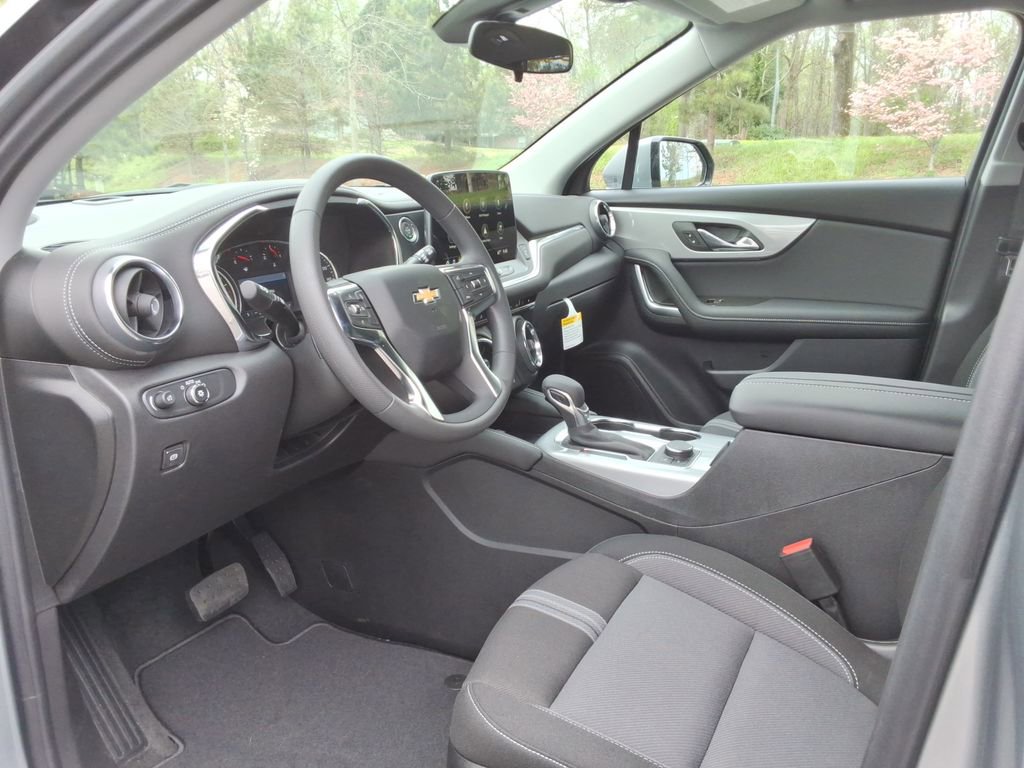New 2026 Chevrolet Blazer LT FWD image 20