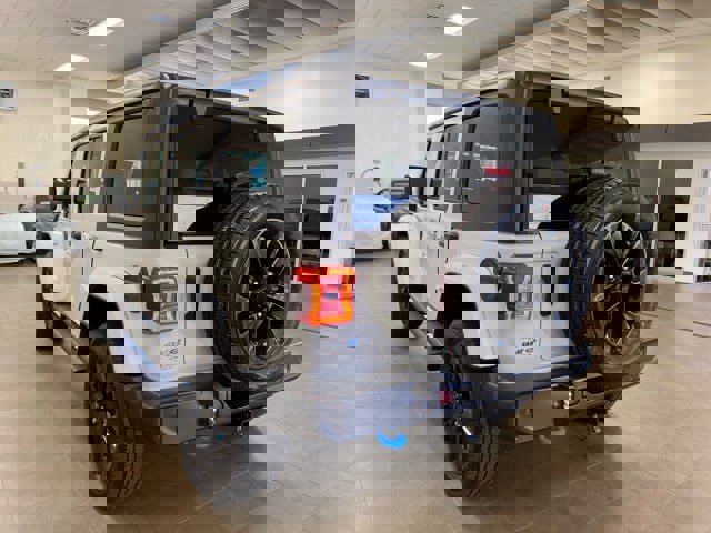 Used 2023 Jeep Wrangler Sahara w/ Cold Weather Group image 5