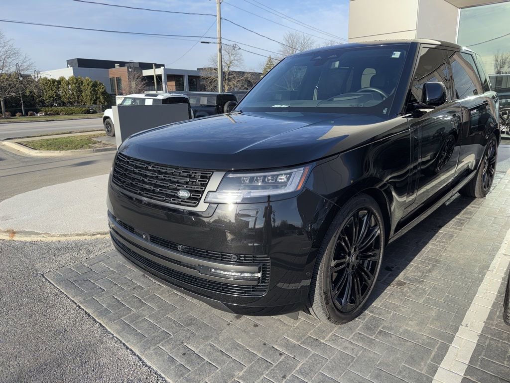 Used 2025 Land Rover Range Rover Long Wheelbase SE