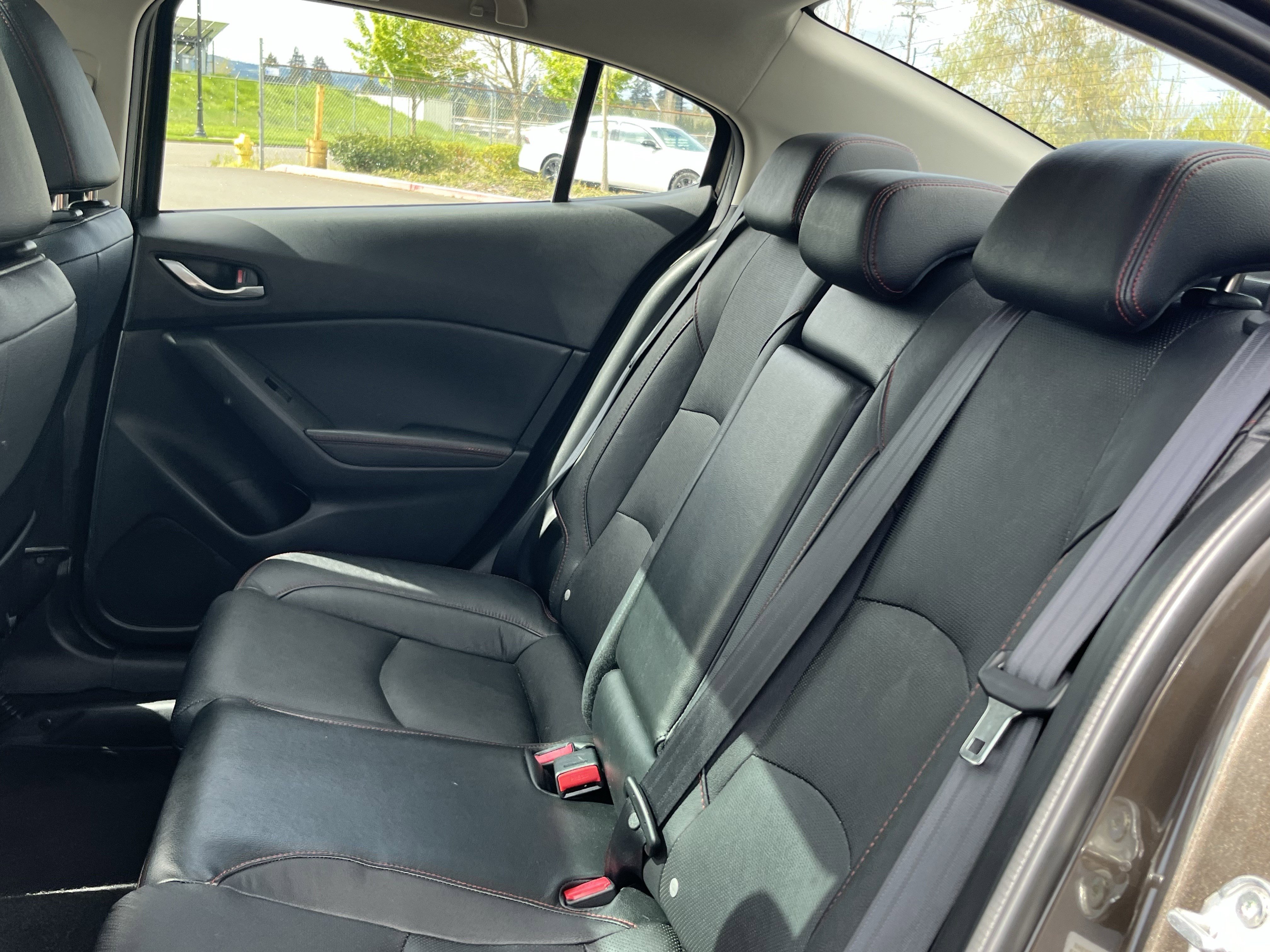 Used 2014 MAZDA MAZDA3 s Grand Touring image 14