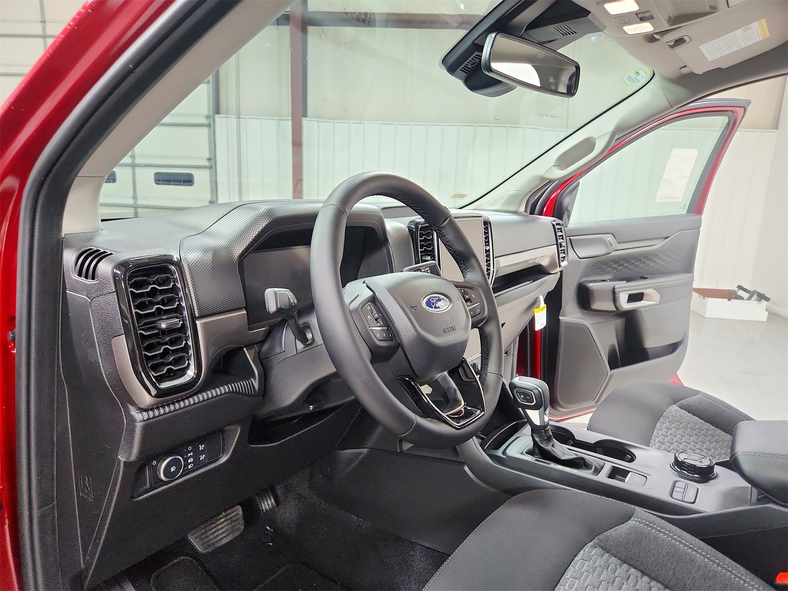 New 2025 Ford Ranger XLT w/ Equipment Group 301A High image 18