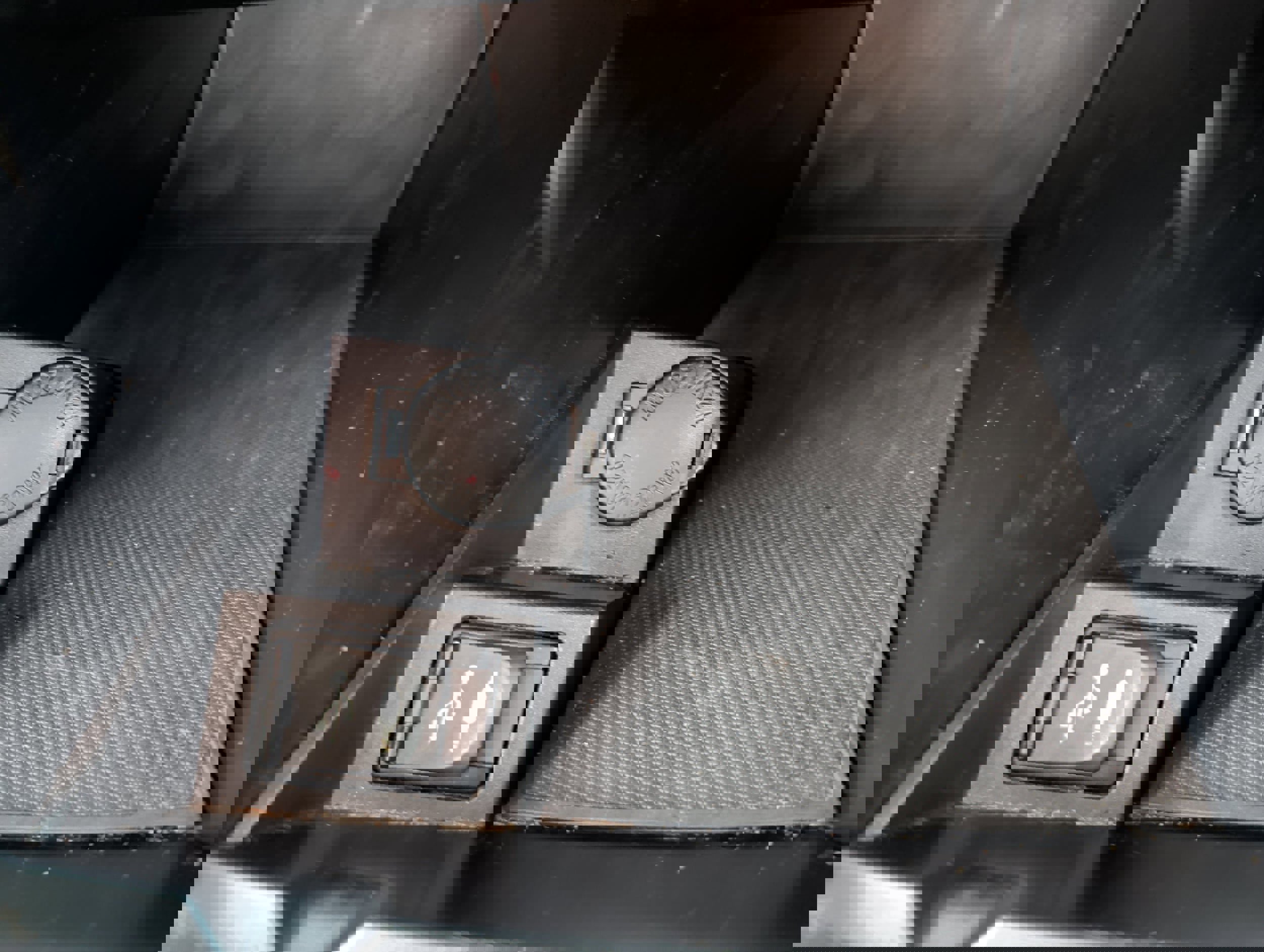 Used 2015 Toyota Camry SE image 22