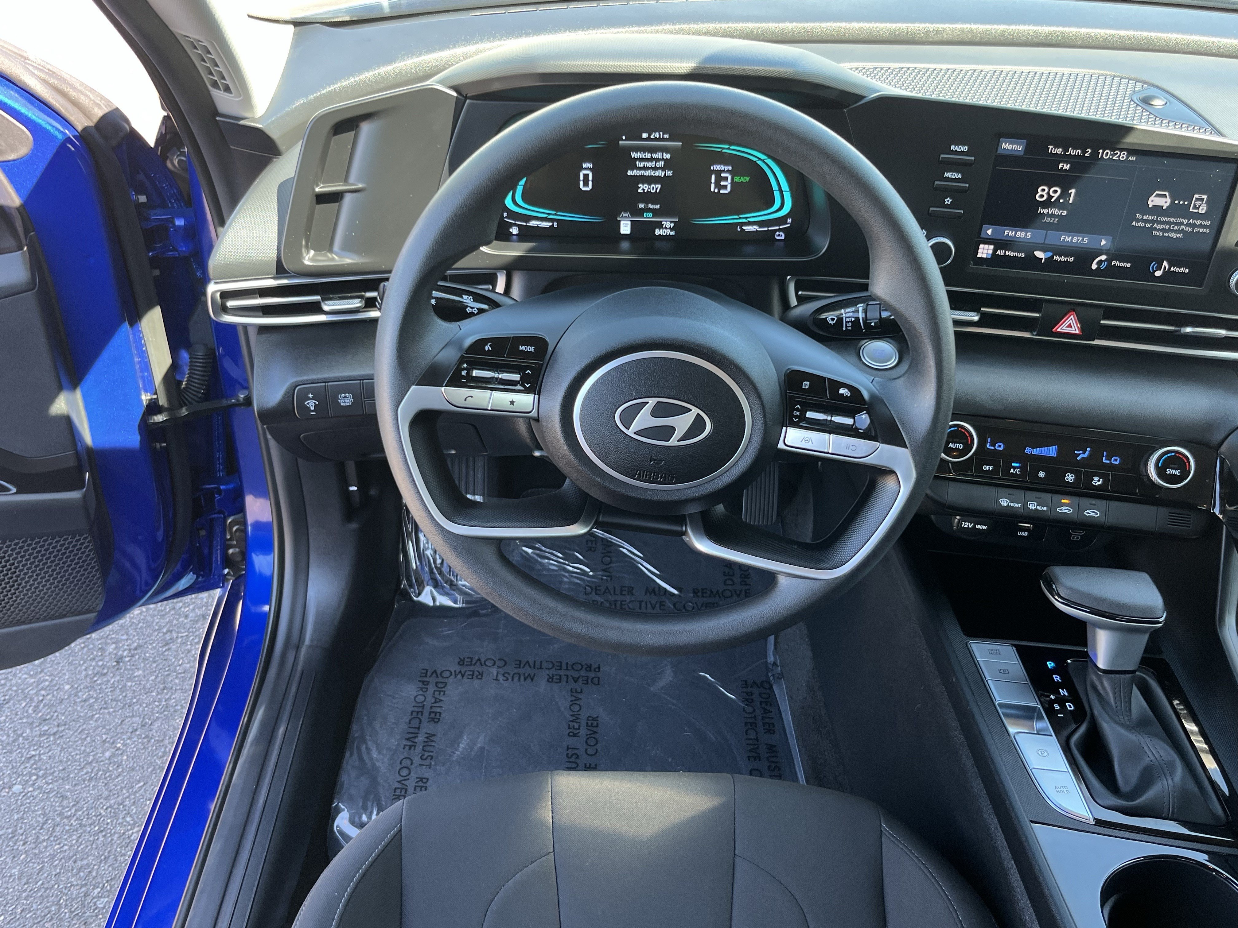 Certified 2025 Hyundai Elantra Hybrid FWD image 12