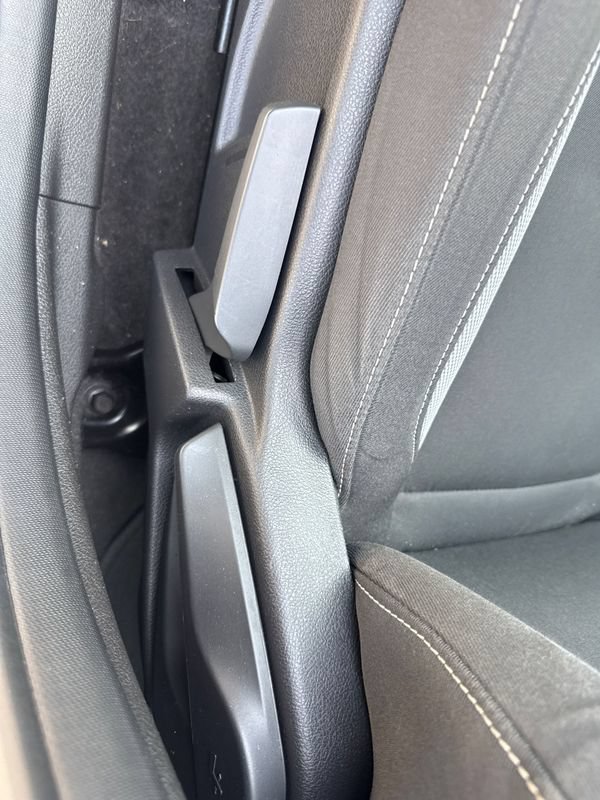 Used 2018 Ford Focus ST FWD image 16