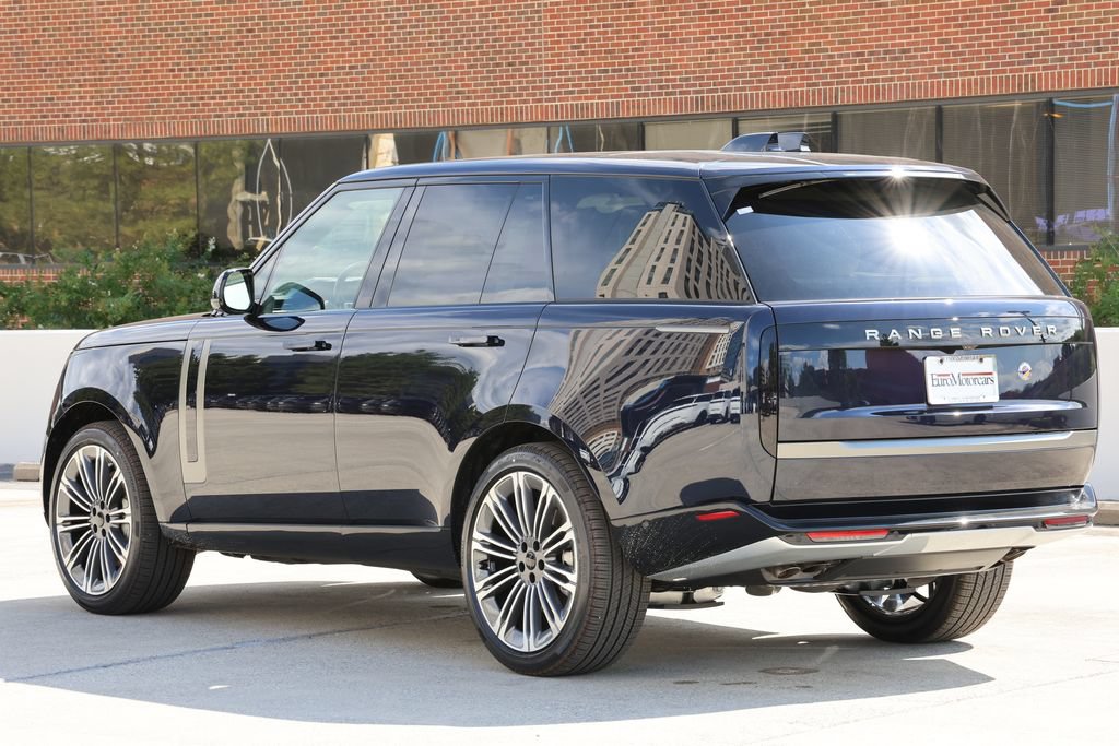 New 2026 Land Rover Range Rover SE AWD/4WD image 2
