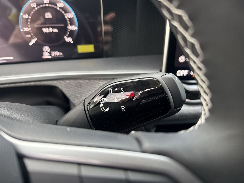 New 2026 Volkswagen Tiguan S FWD image 27