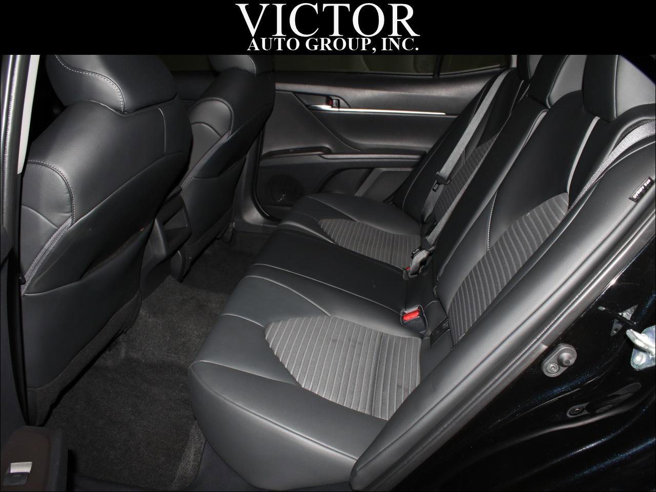 Used 2022 Toyota Camry SE FWD image 31