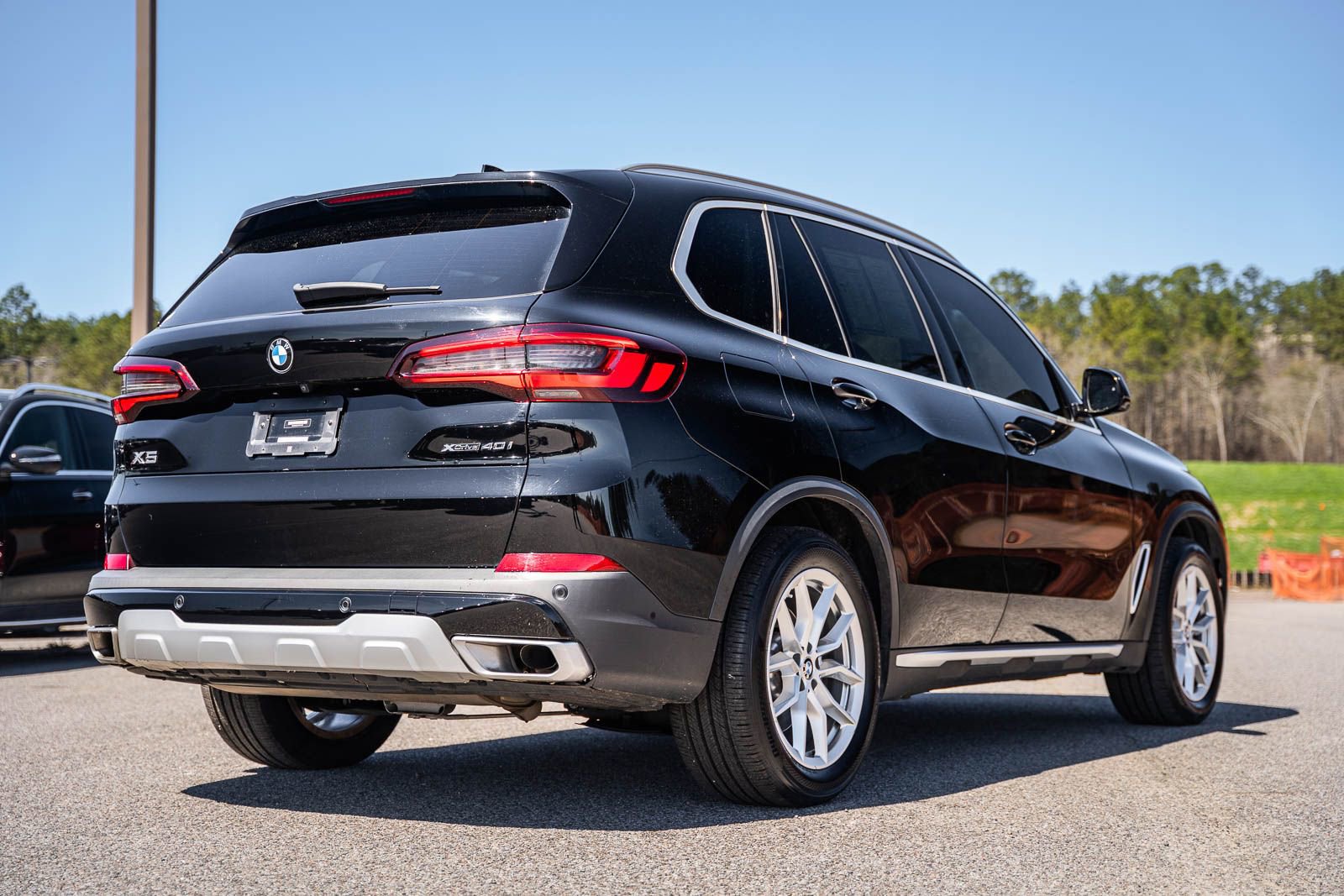 Used 2023 BMW X5 xDrive40i w/ Premium Package AWD/4WD image 7