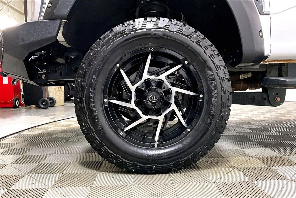 Used 2023 Ford F250 XL w/ FX4 Off-Road Package image 8