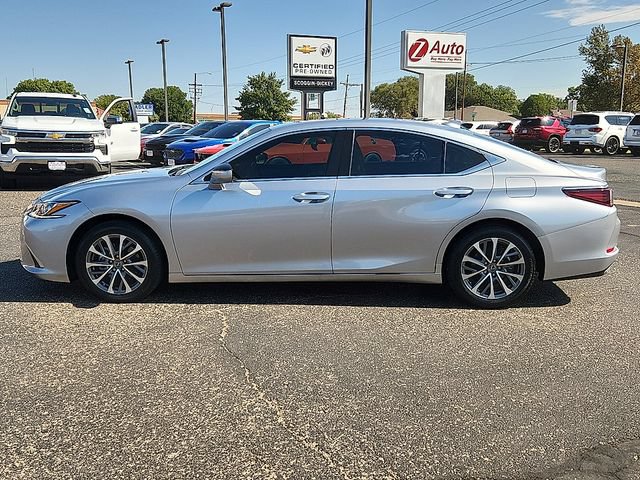 Used 2022 Lexus ES 350 w/ Accessory Package FWD image 2