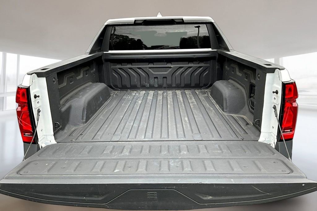 Used 2024 Chevrolet Silverado EV W/T AWD/4WD image 7