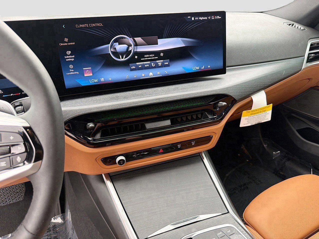 New 2025 BMW 330i Sedan w/ Convenience Package RWD image 28