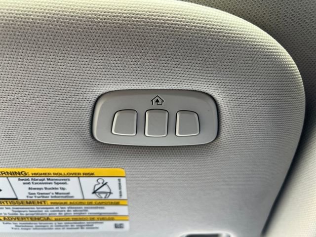 Used 2025 Ford Expedition Active AWD/4WD image 34