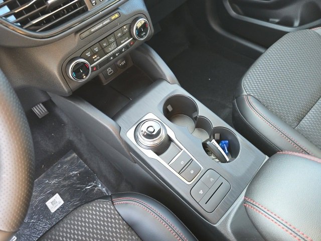 New 2026 Ford Escape ST-Line w/ Cold Weather Package image 29