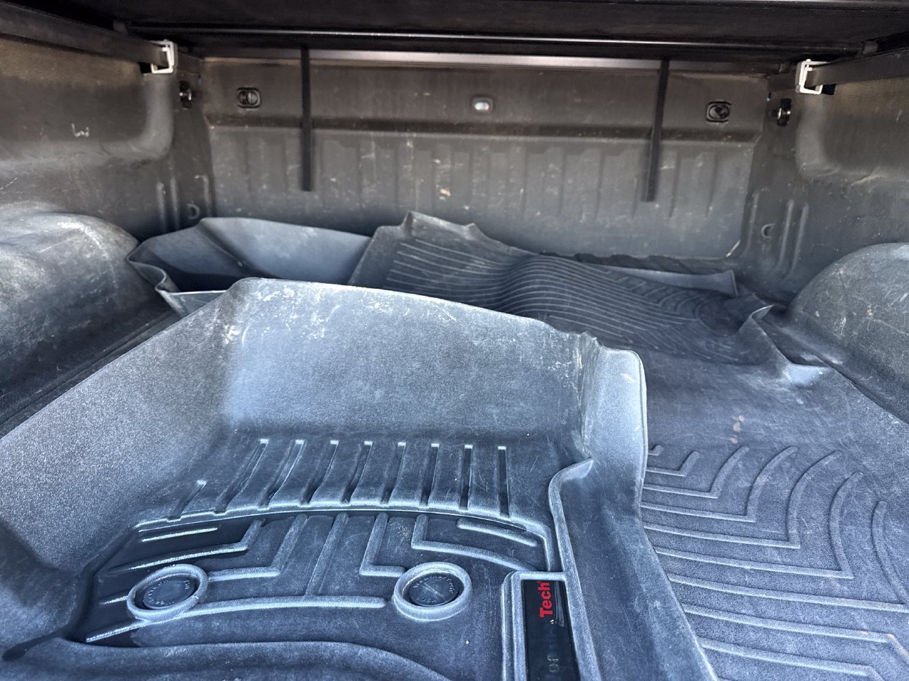 Used 2016 Chevrolet Silverado 2500 LTZ AWD/4WD image 11