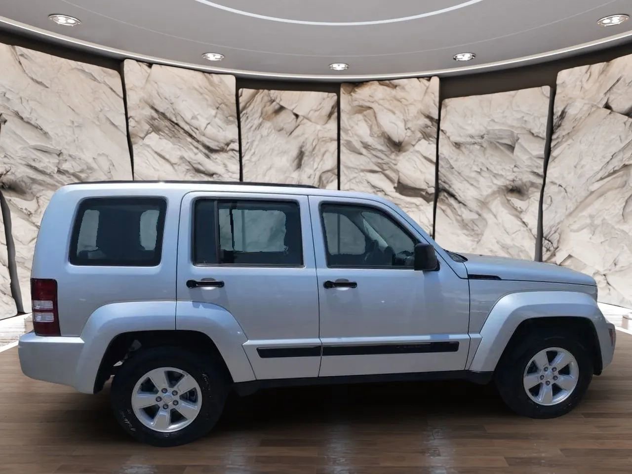 Used 2011 Jeep Liberty Sport image 8