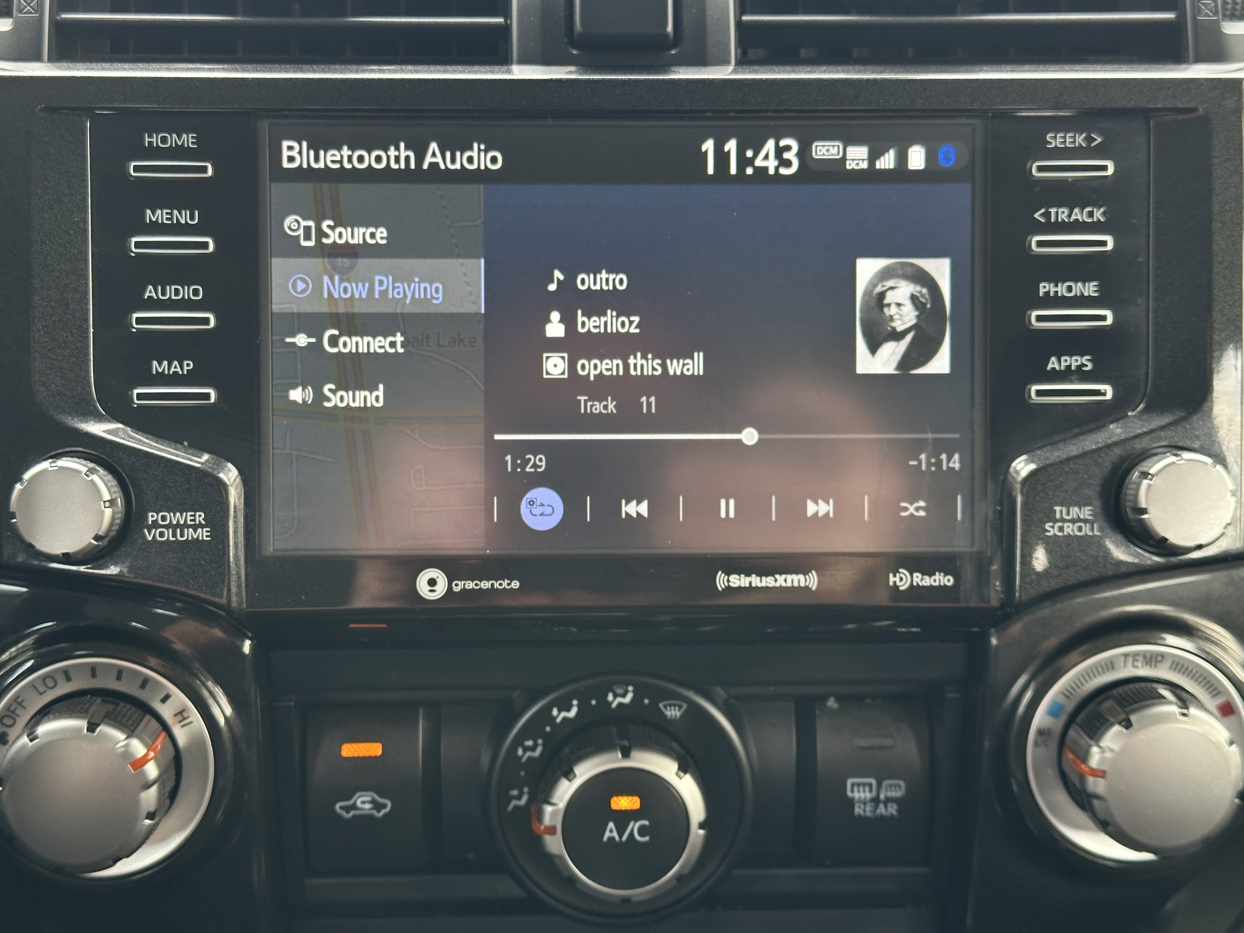 Used 2023 Toyota 4Runner TRD Off-Road Premium image 34