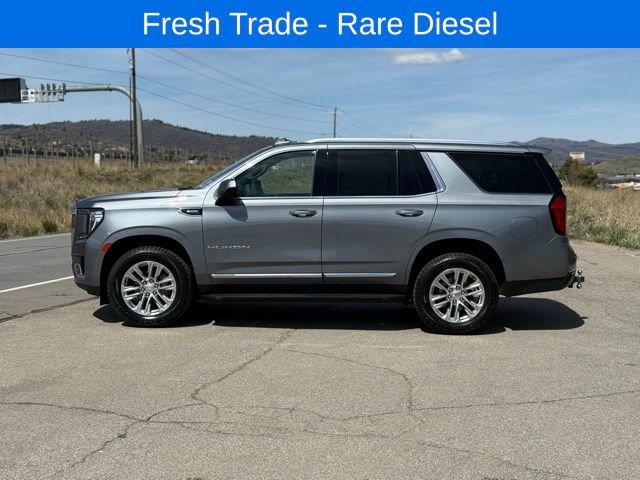 Used 2022 GMC Yukon SLT w/ Max Trailering Package AWD/4WD image 2