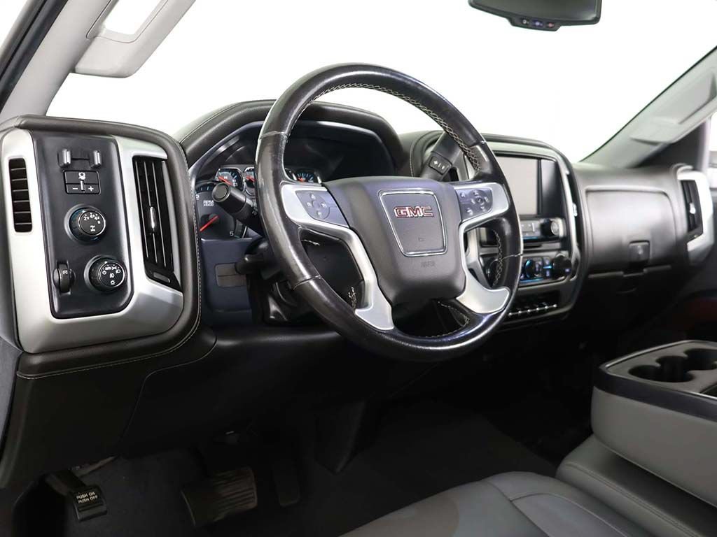 Used 2019 GMC Sierra 2500 SLT w/ Duramax Plus Package AWD/4WD image 25