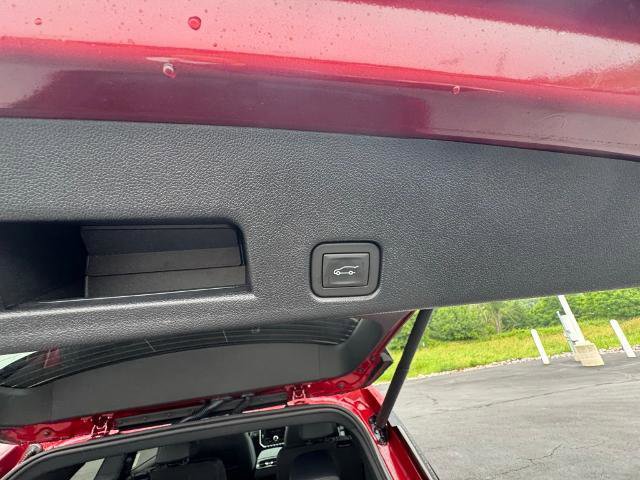 New 2025 GMC Acadia Elevation w/ Elevation Premium Package image 35