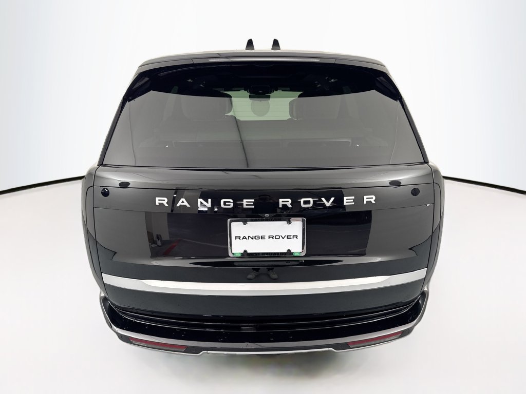 Certified 2025 Land Rover Range Rover Autobiography AWD/4WD image 6