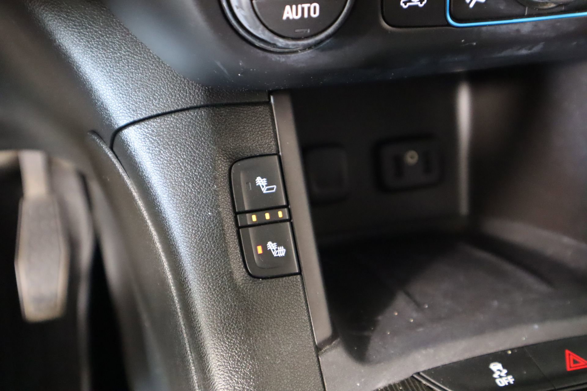 Used 2017 GMC Acadia SLT image 7