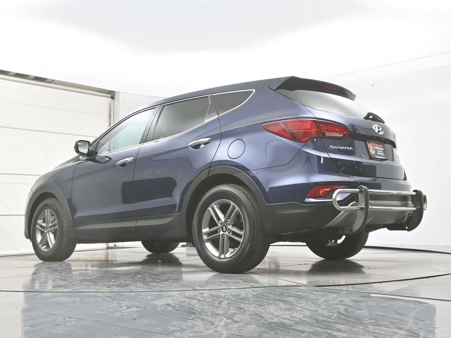 Used 2017 Hyundai Santa Fe Sport AWD/4WD image 29