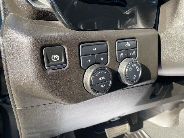Used 2024 Chevrolet Silverado 2500 LT image 17