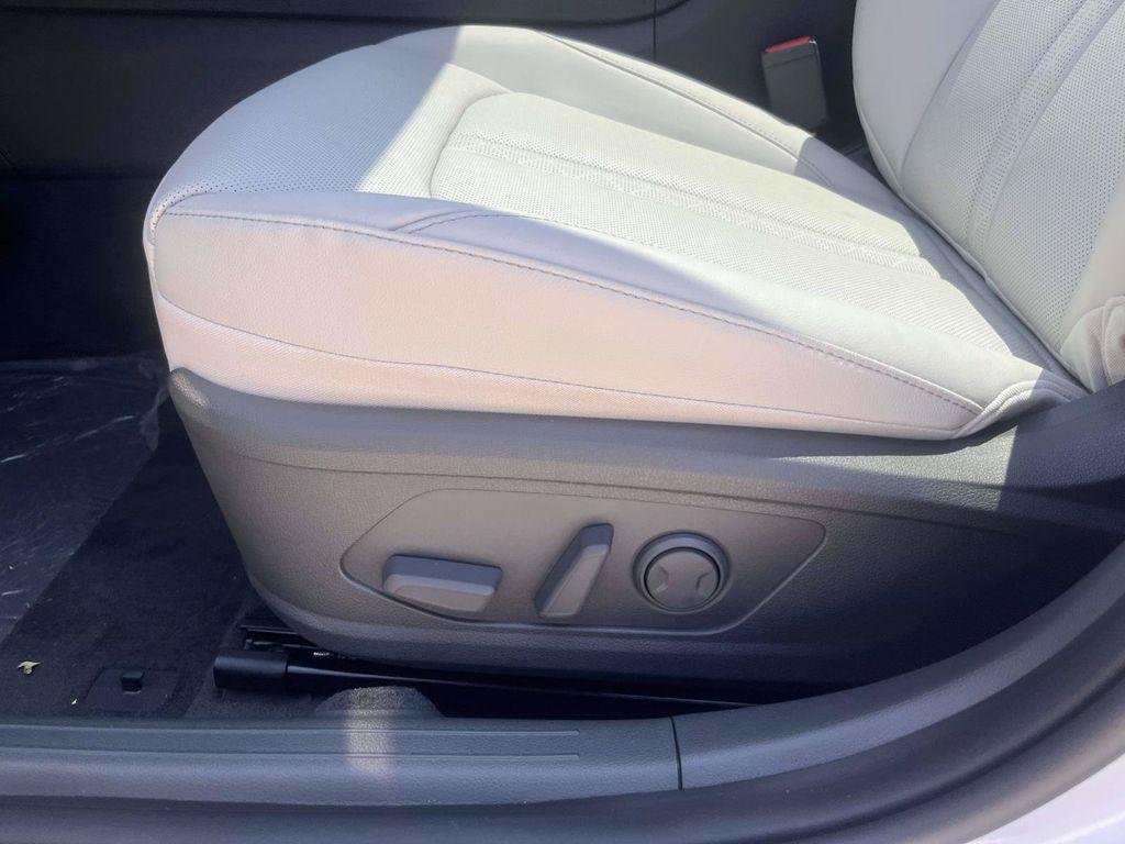 New 2026 Hyundai Sonata Limited FWD image 42