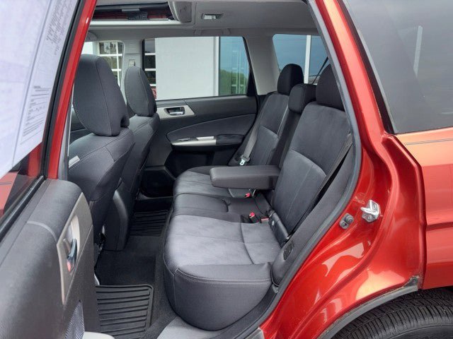 Used 2010 Subaru Forester 2.5X Premium AWD/4WD image 34