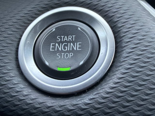 Used 2025 Chevrolet Equinox LT AWD/4WD image 28