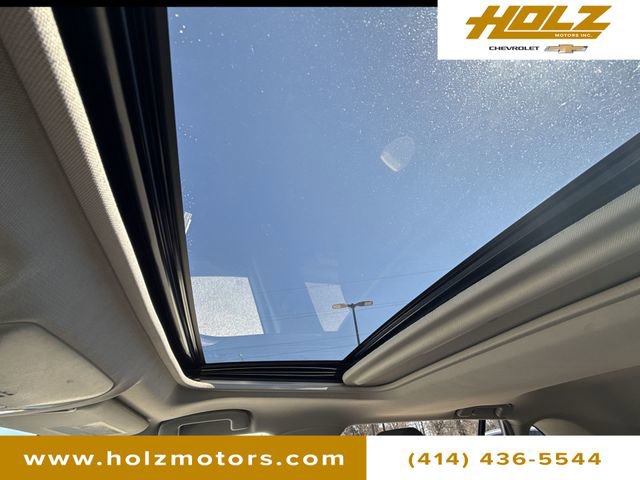 Used 2019 Toyota RAV4 XLE image 18