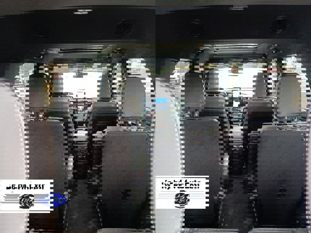 Used 2022 Ford Explorer ST w/ ST Street Pack image 15