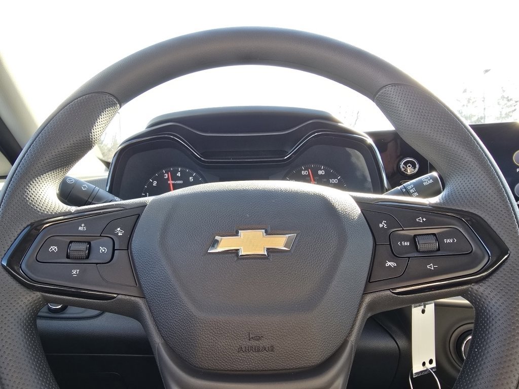 New 2026 Chevrolet Trax LS w/ Driver Confidence Package image 14