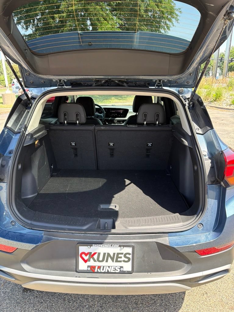 Used 2026 Buick Encore GX Preferred AWD/4WD image 14
