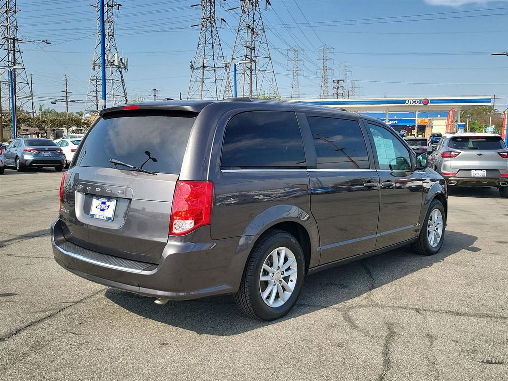 Used 2019 Dodge Grand Caravan SXT image 27