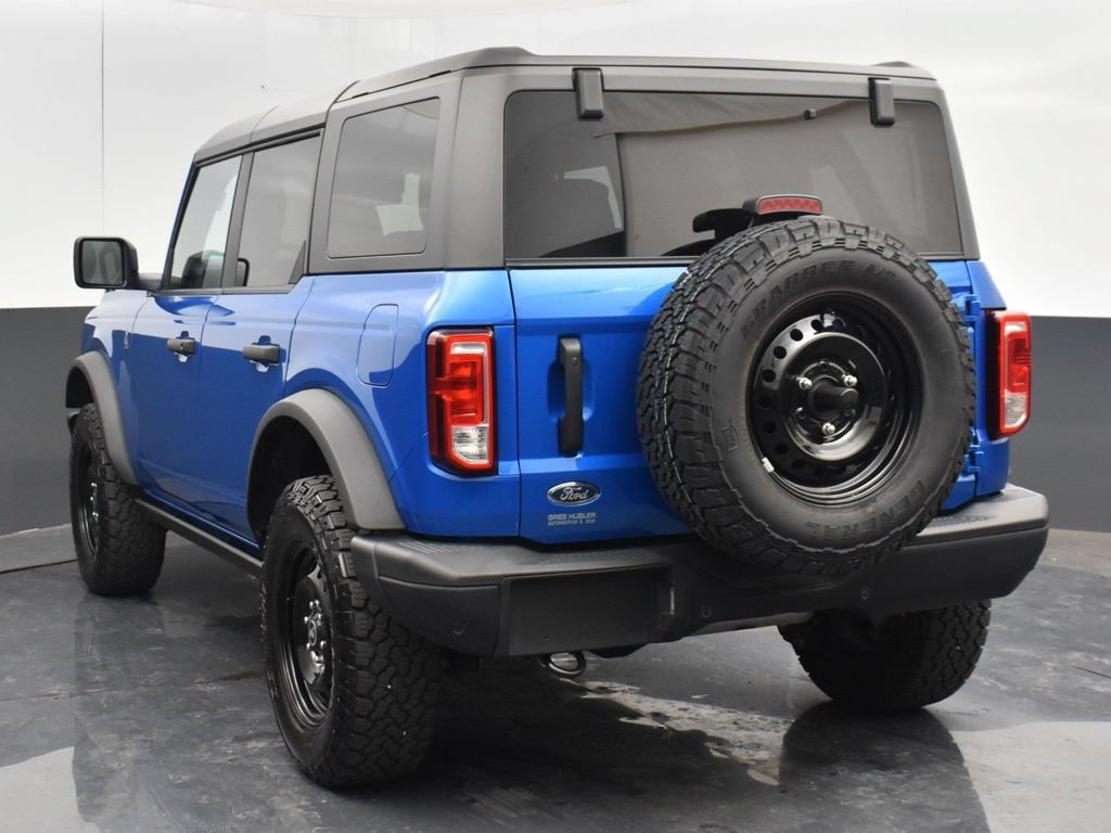 Used 2023 Ford Bronco Black Diamond AWD/4WD image 3
