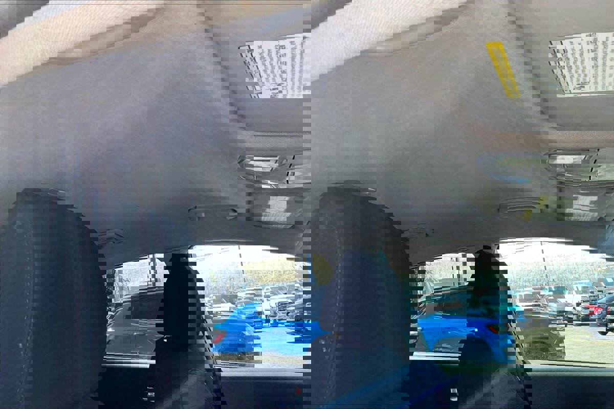 Used 2023 Hyundai Kona SE FWD image 22