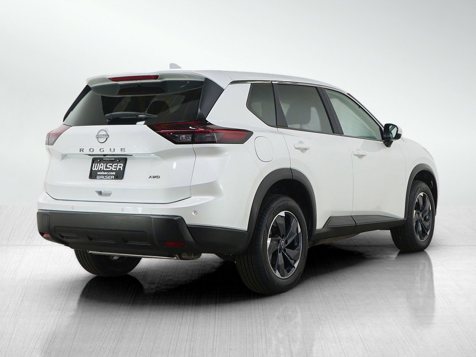 Used 2025 Nissan Rogue SV image 5