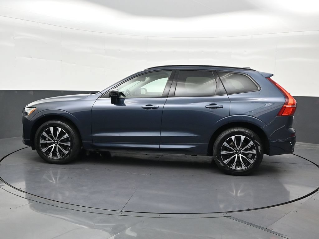 Certified 2024 Volvo XC60 B5 Core w/ Protection Package Premier AWD/4WD image 2