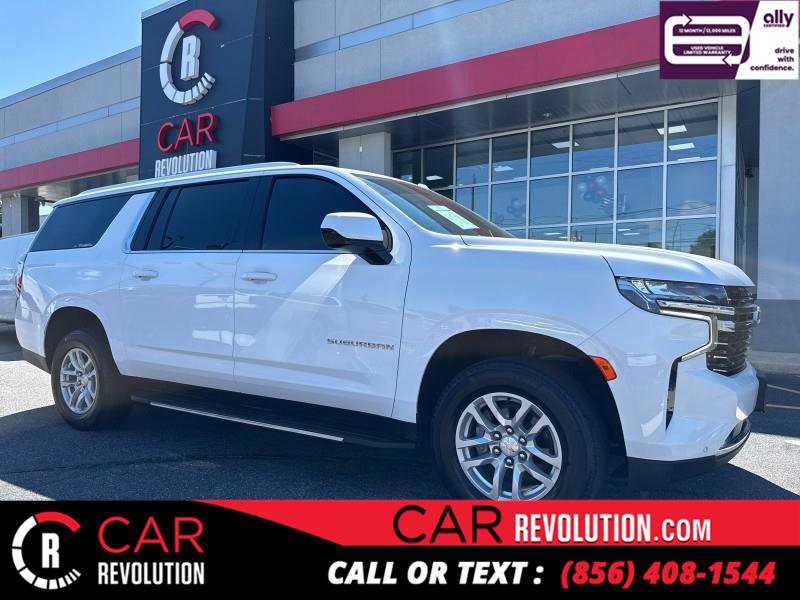 Used 2024 Chevrolet Suburban LT image 1