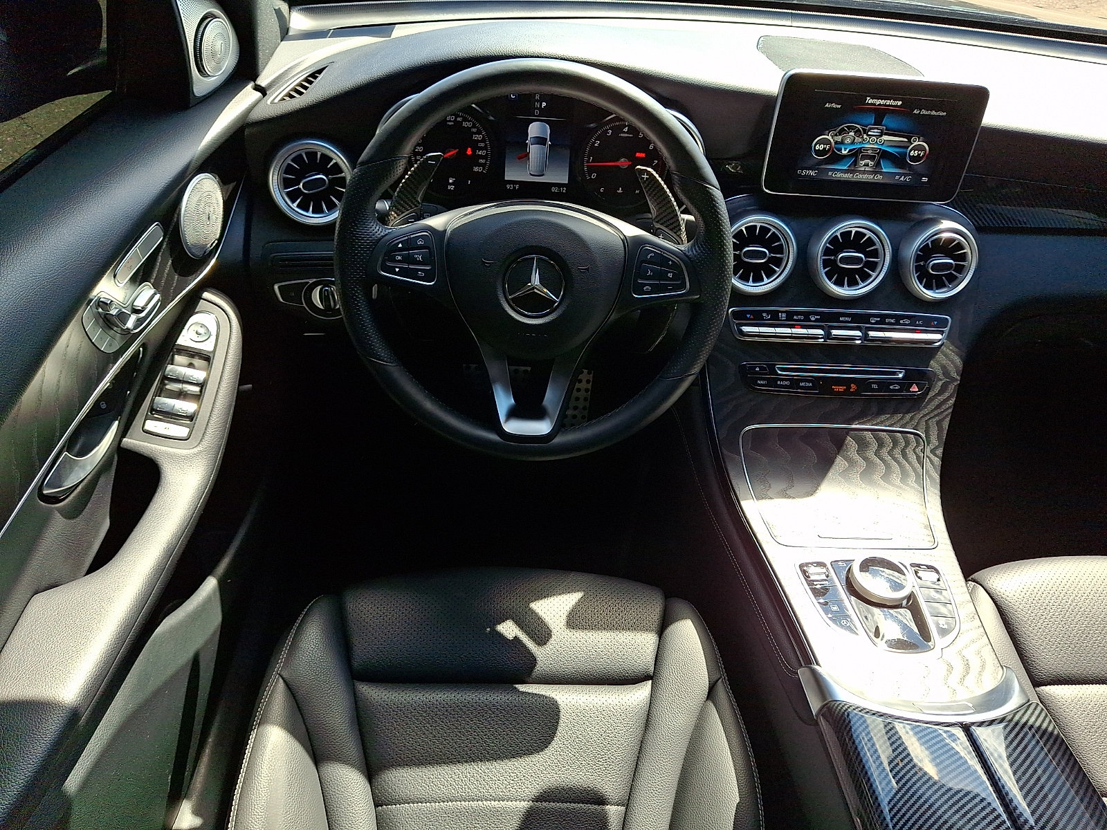 Used 2018 Mercedes-Benz GLC 300 4MATIC image 12