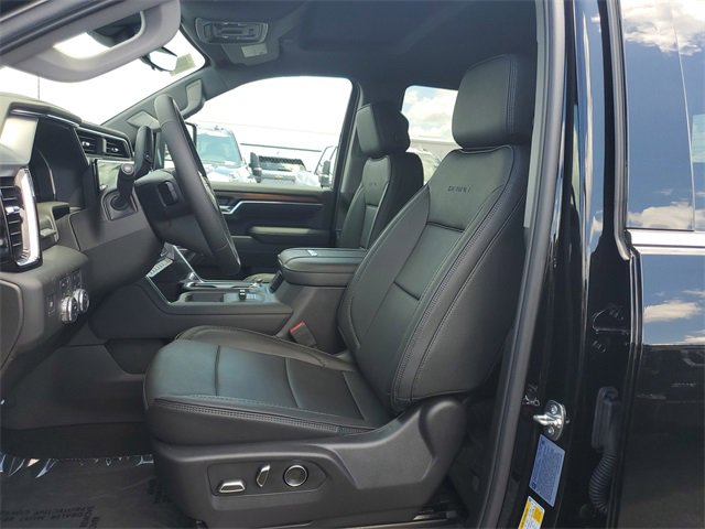 New 2025 GMC Sierra 3500 Denali w/ Technology Package image 10