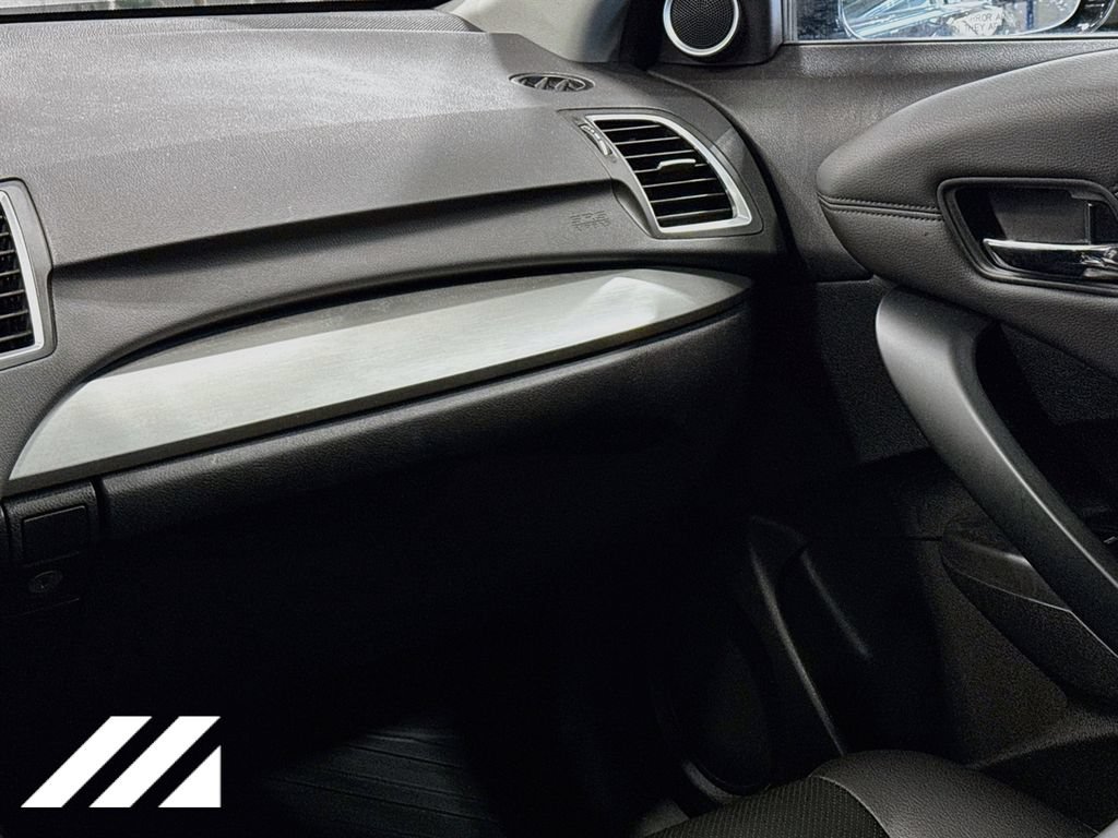 Used 2016 Acura RDX w/ Technology Package AWD/4WD image 25