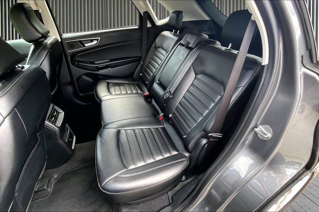 Used 2023 Ford Edge SEL AWD/4WD image 27